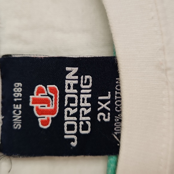 NWOT Mens tee - Picture 2 of 2